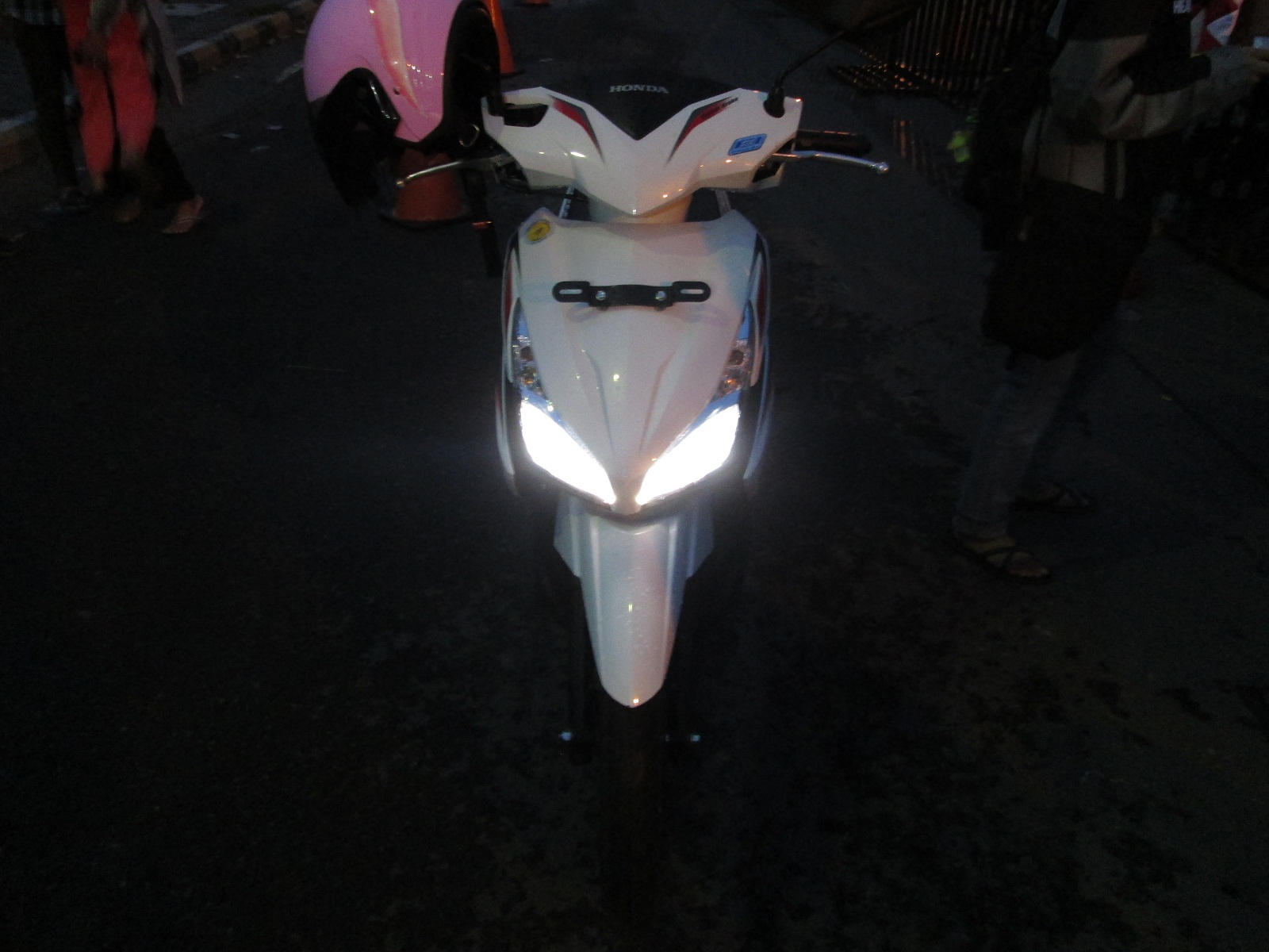 Test Ride Honda New Vario 110 FI Head Lamp Nya Keren Bro